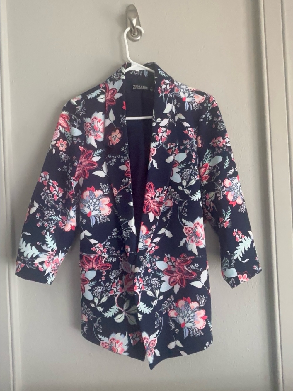 7th Avenue Design Studio Floral Open Front Blazer | Navy Pink | Size M